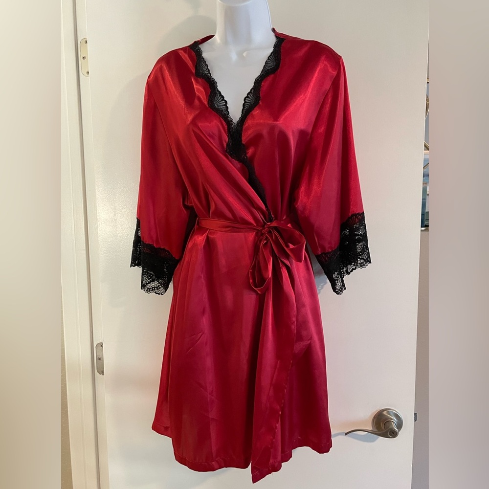 Satin Kimono Short Robe - Sz Sm